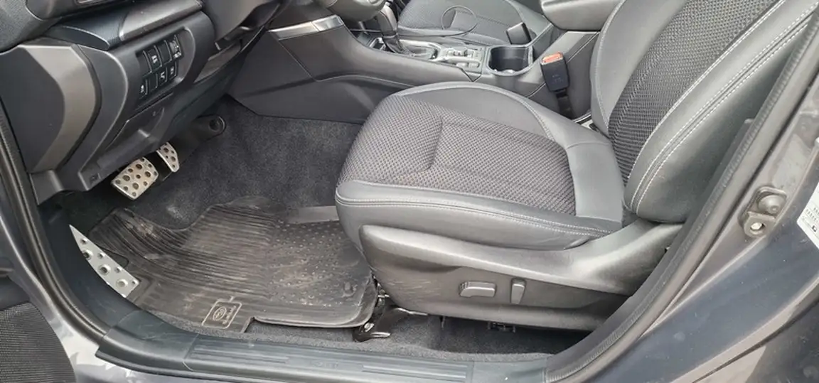 SUBARU FORESTER