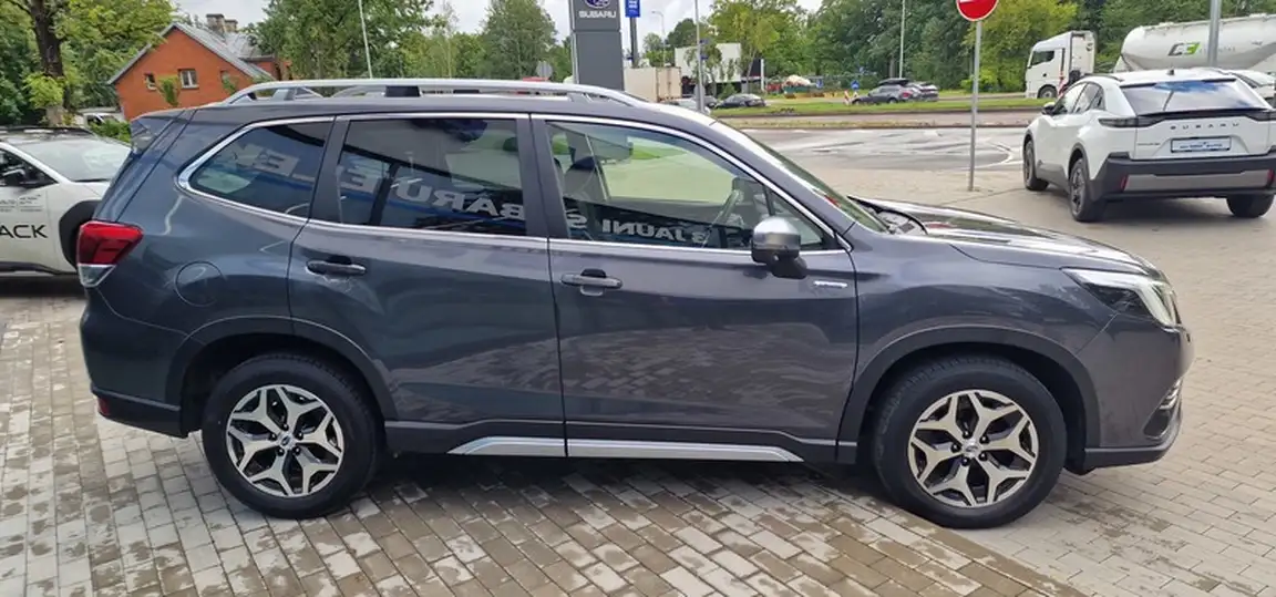 SUBARU FORESTER