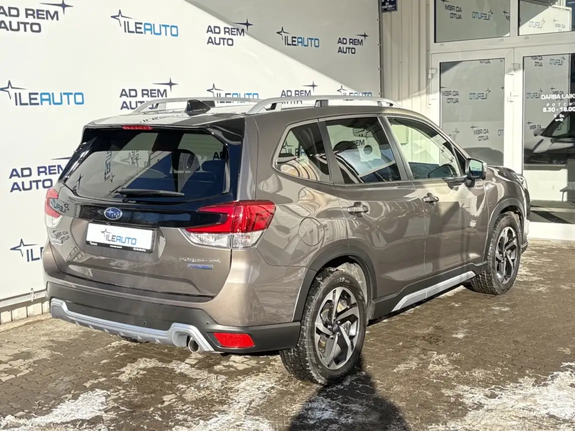 SUBARU FORESTER