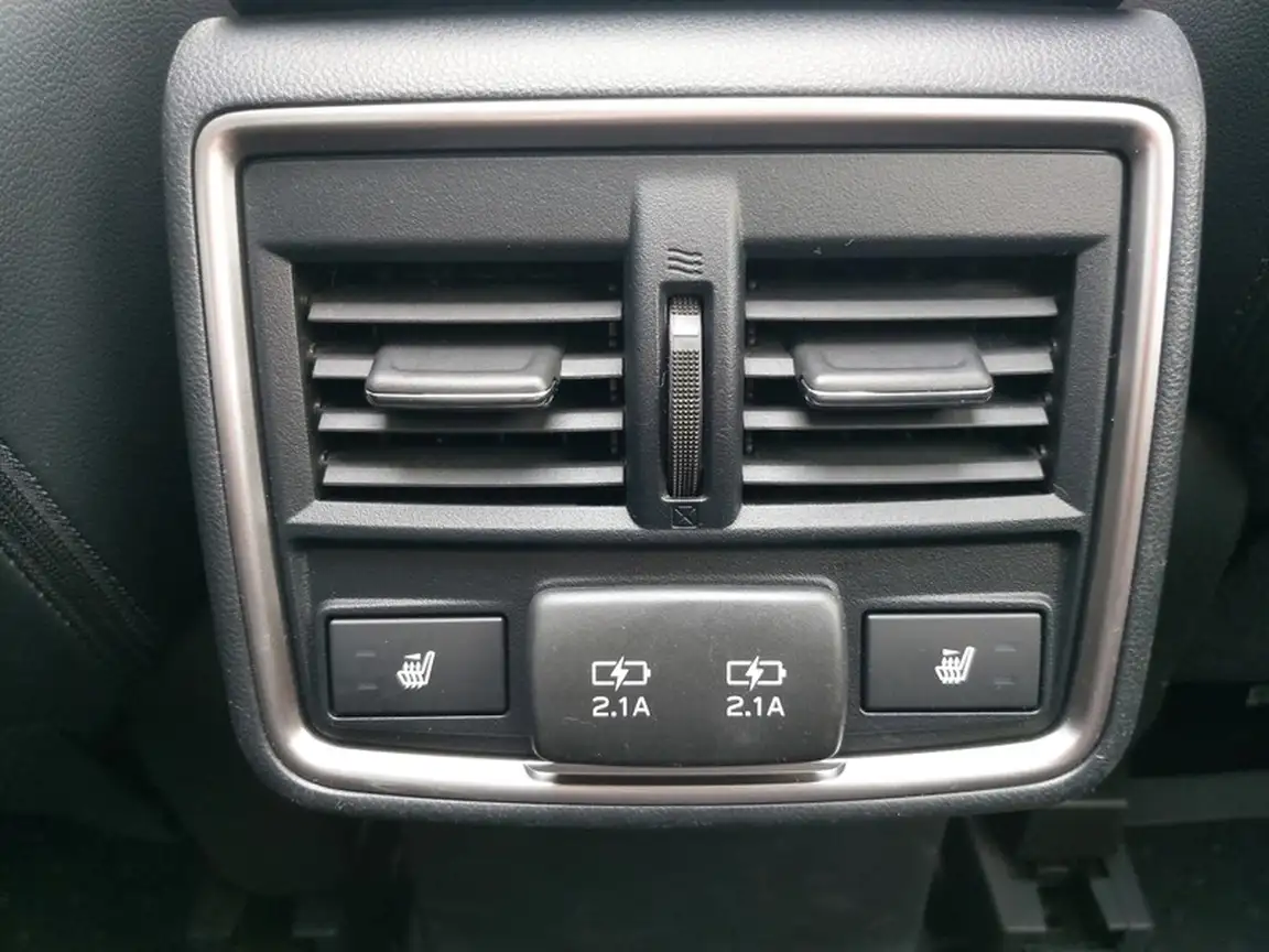 SUBARU FORESTER