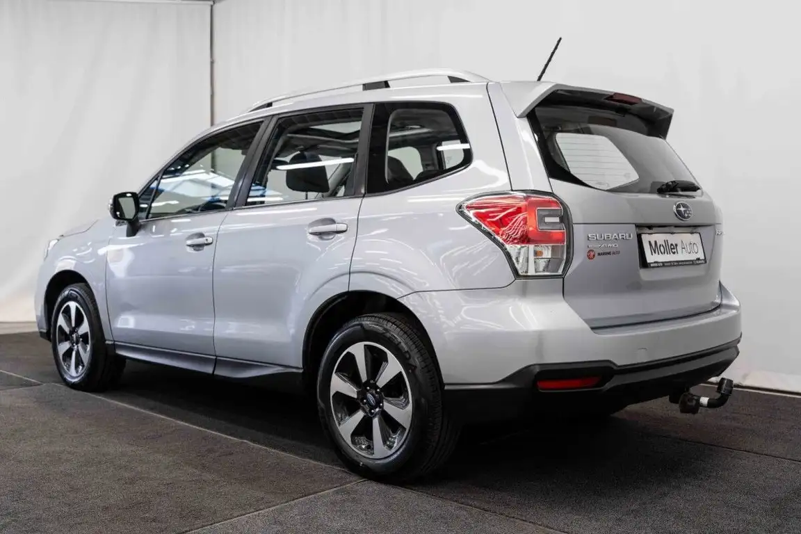 SUBARU FORESTER