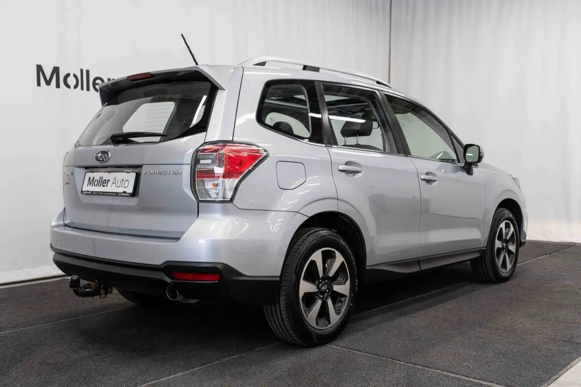 SUBARU FORESTER