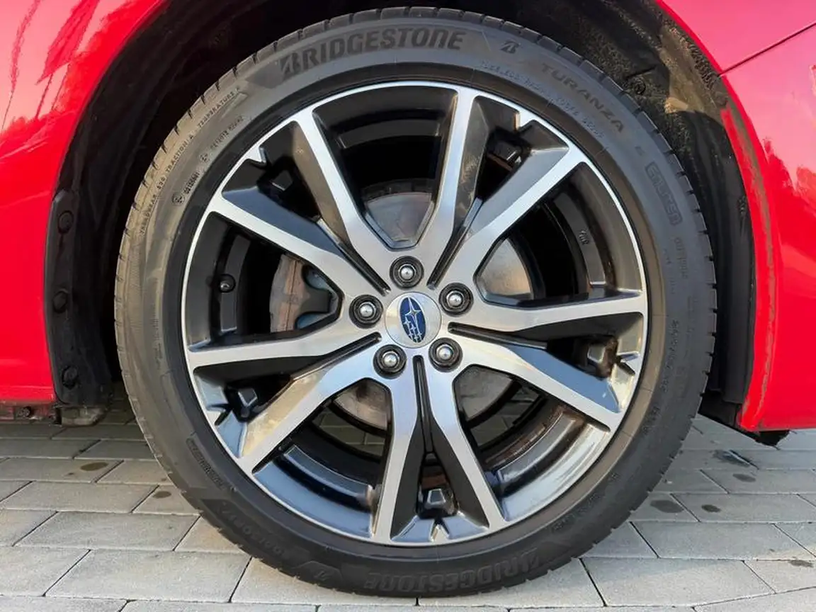 SUBARU IMPREZA