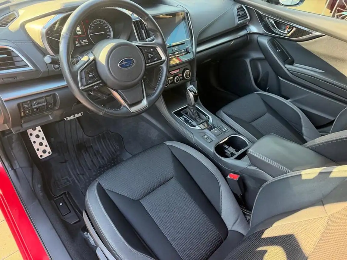 SUBARU IMPREZA