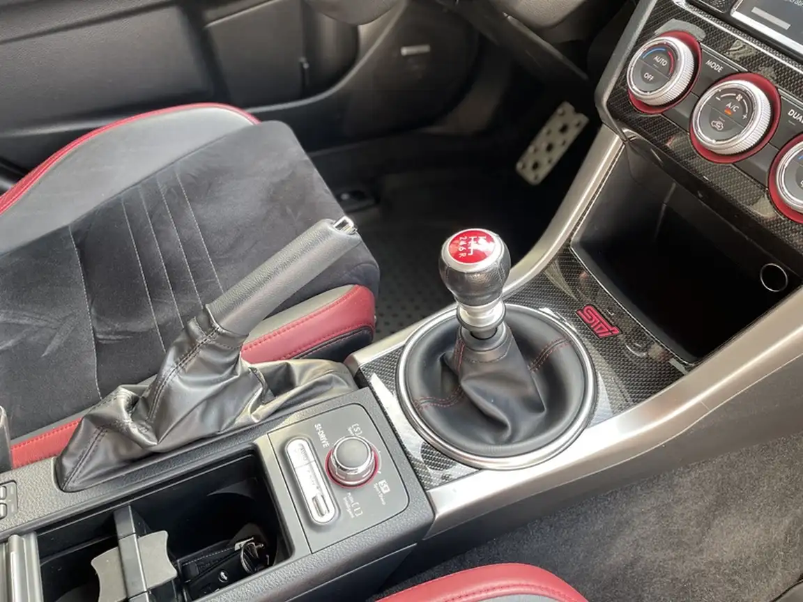 SUBARU IMPREZA