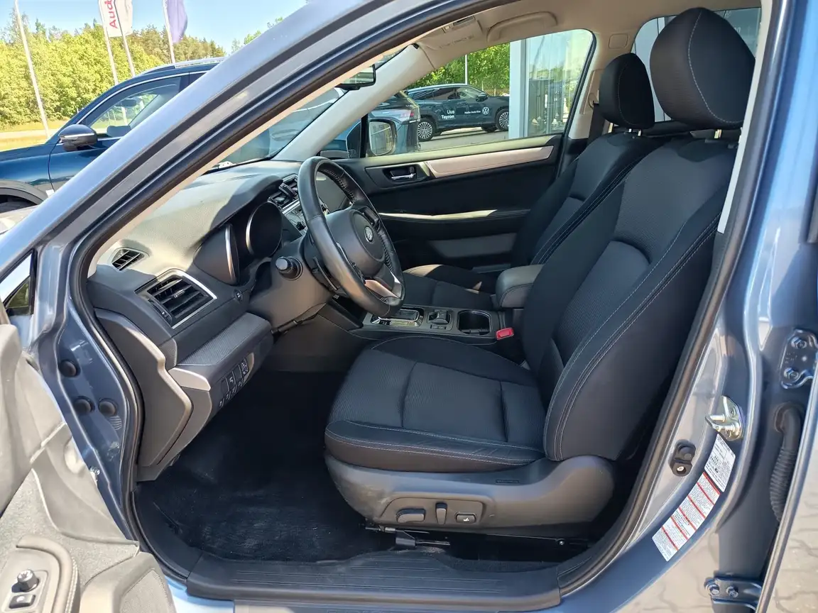 SUBARU OUTBACK