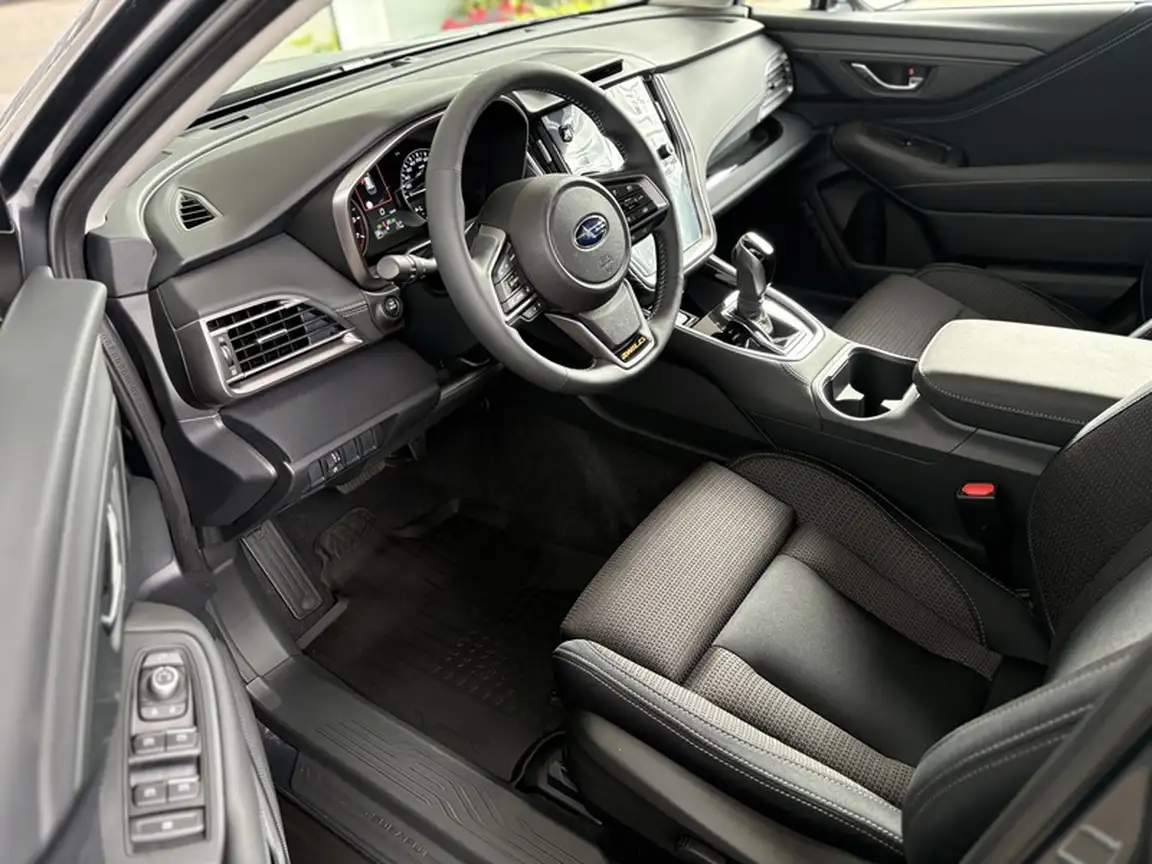 SUBARU OUTBACK