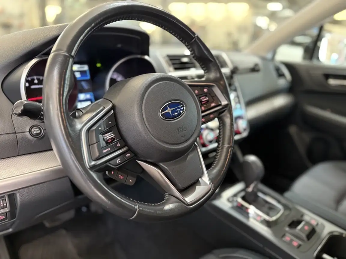SUBARU OUTBACK