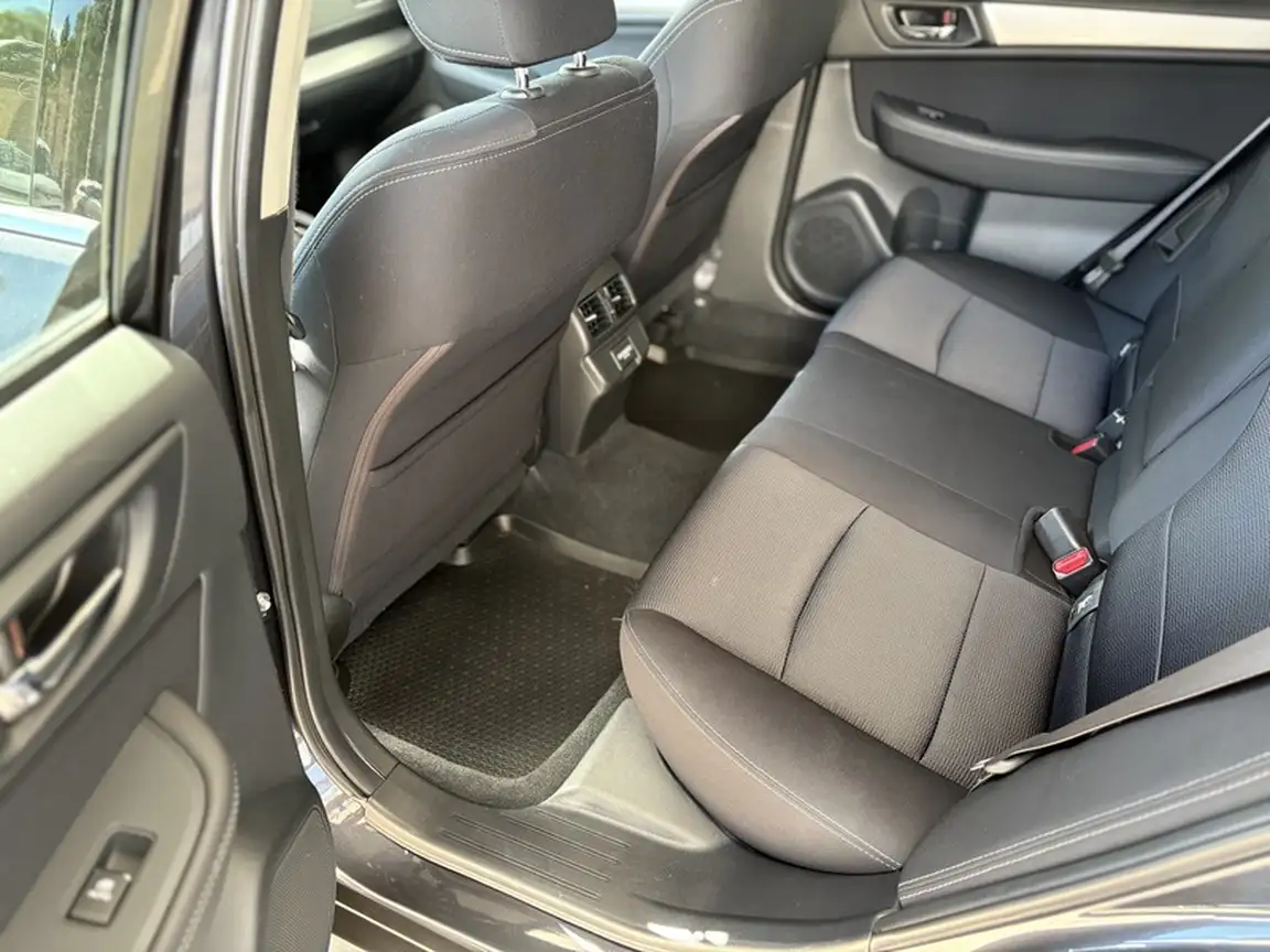SUBARU OUTBACK
