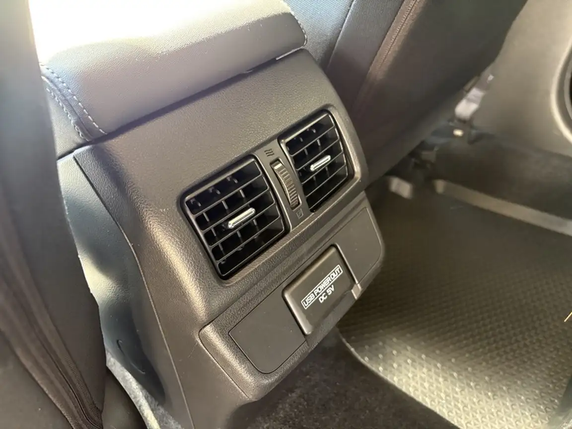 SUBARU OUTBACK