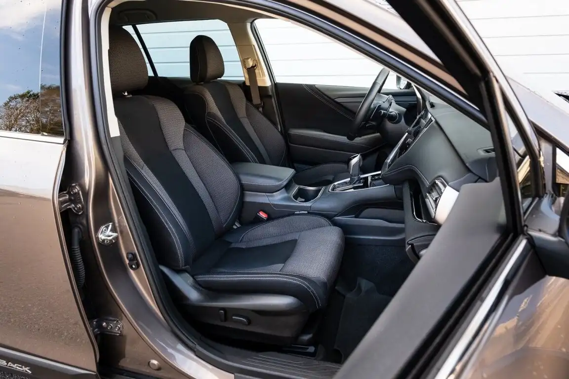 SUBARU OUTBACK
