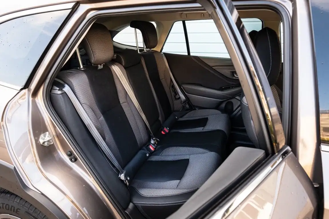 SUBARU OUTBACK