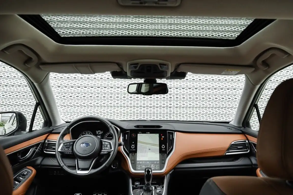 SUBARU OUTBACK