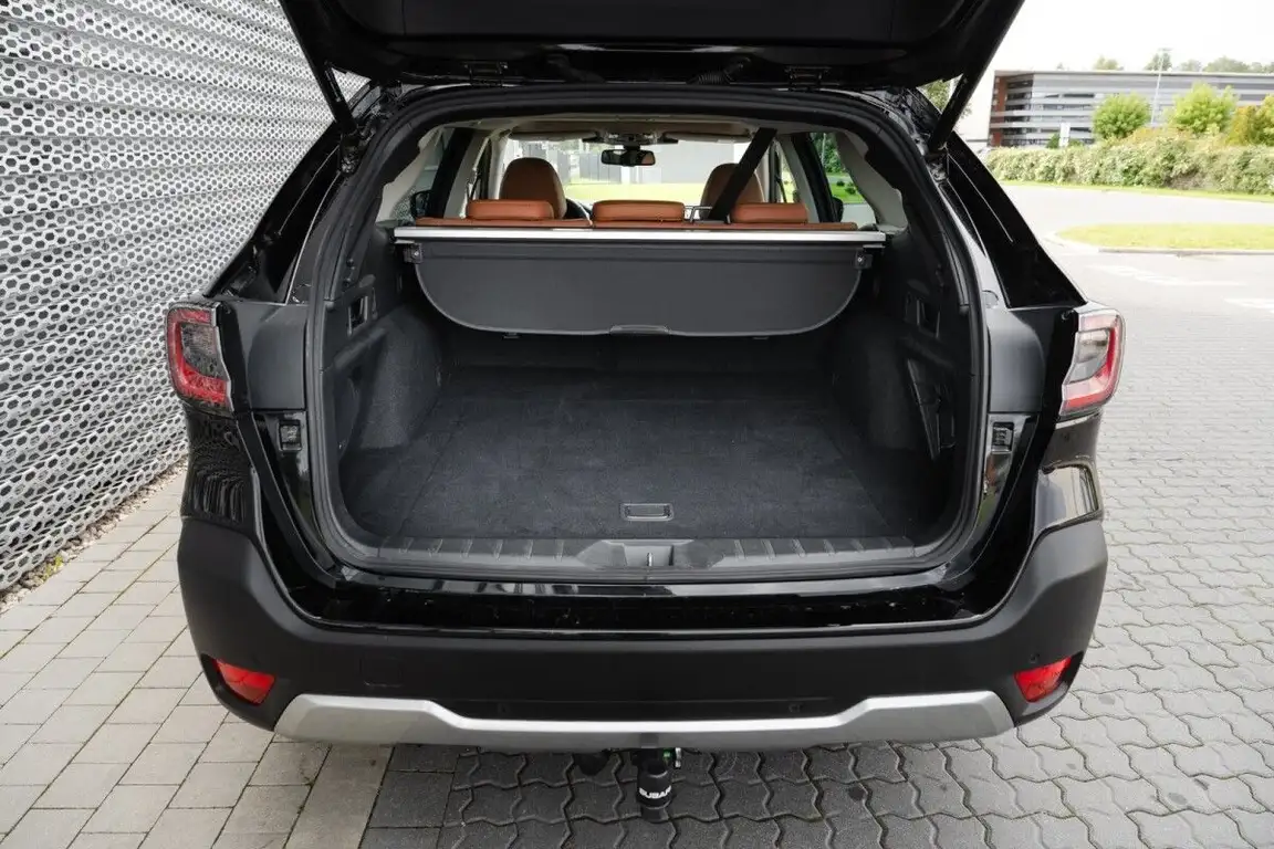 SUBARU OUTBACK