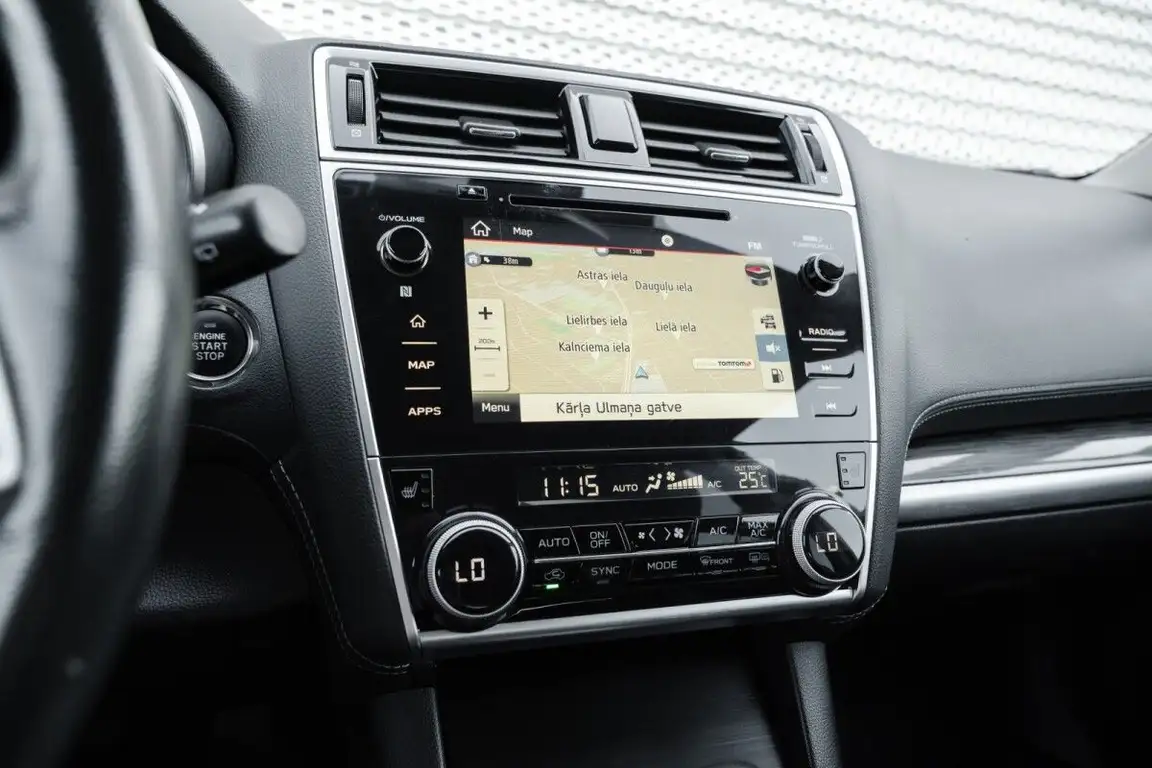 SUBARU OUTBACK