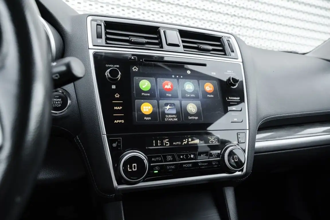 SUBARU OUTBACK