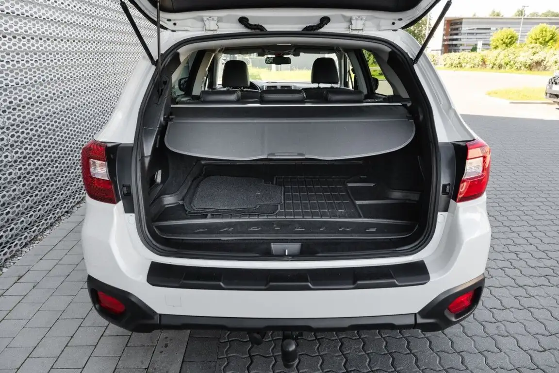 SUBARU OUTBACK