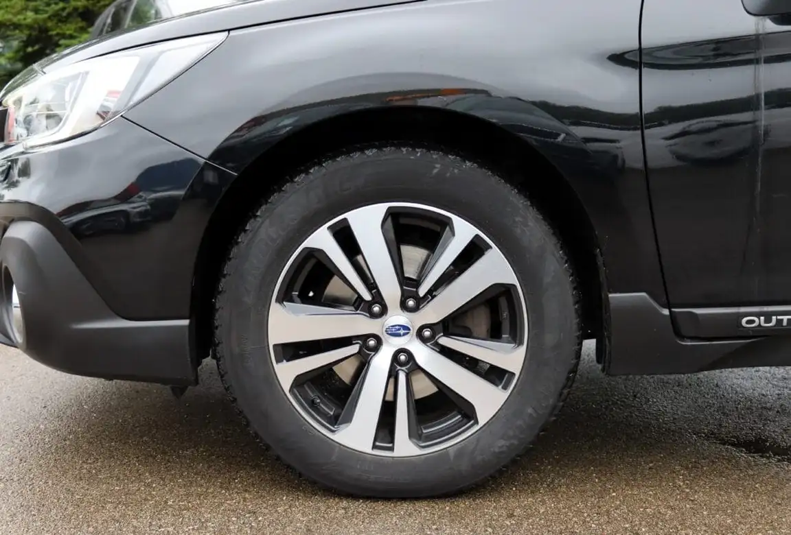 SUBARU OUTBACK