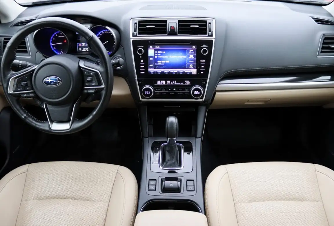 SUBARU OUTBACK
