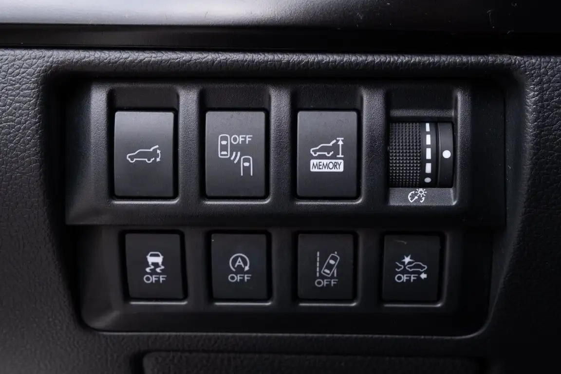 SUBARU OUTBACK