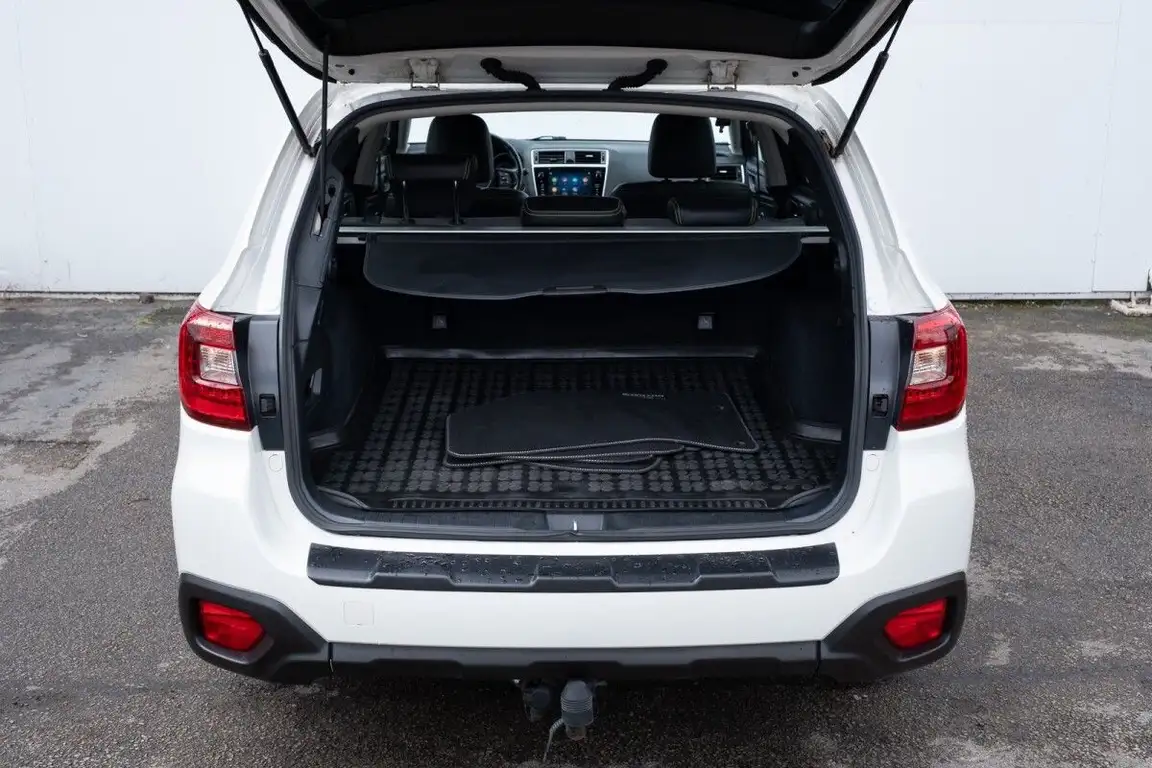 SUBARU OUTBACK