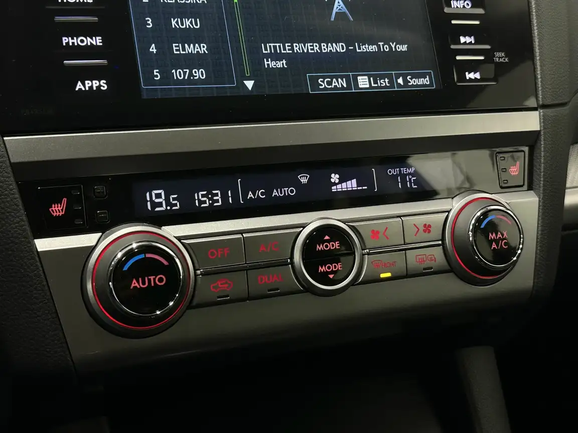 SUBARU OUTBACK