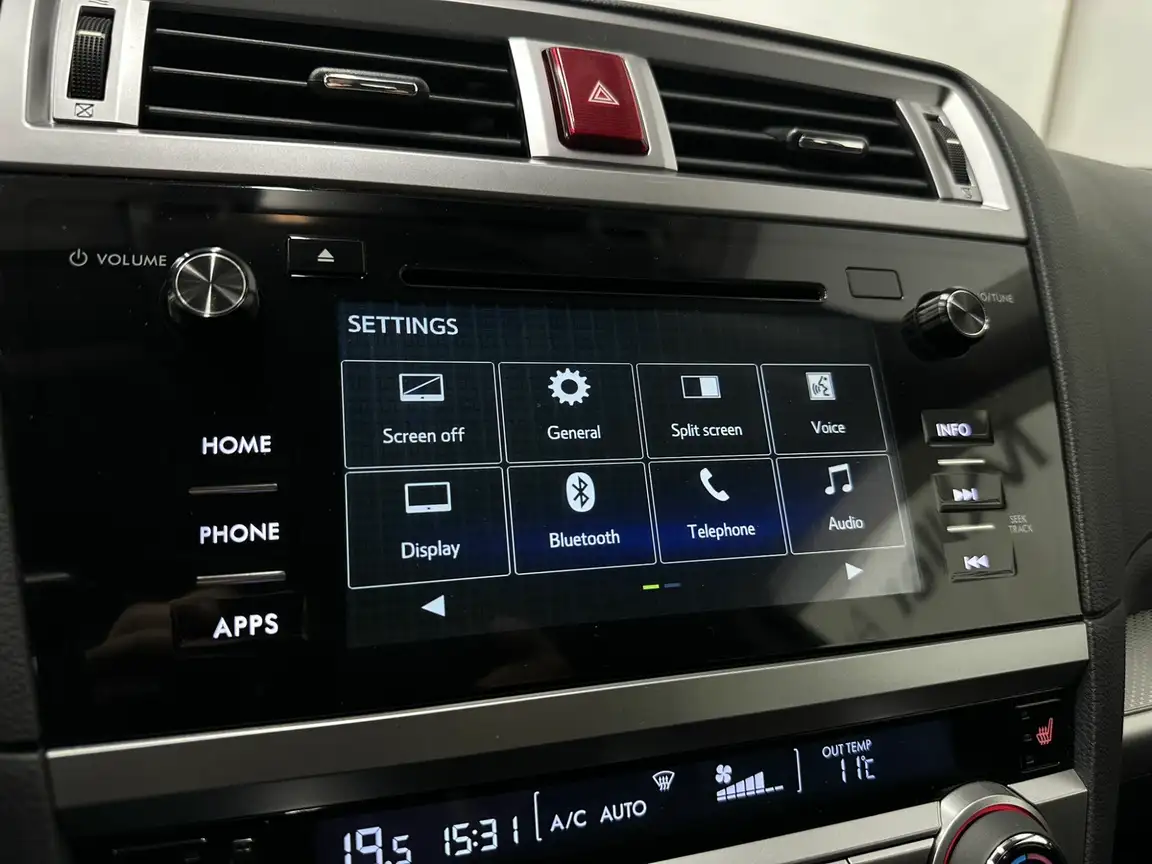 SUBARU OUTBACK