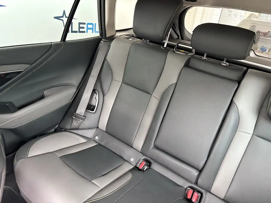 SUBARU OUTBACK