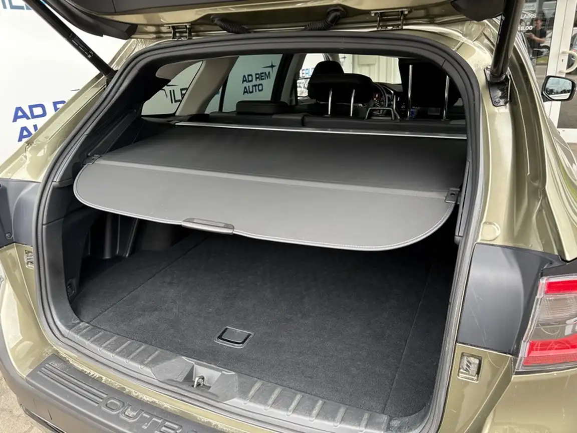 SUBARU OUTBACK