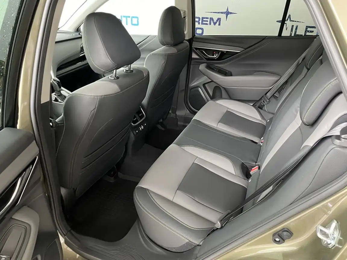 SUBARU OUTBACK