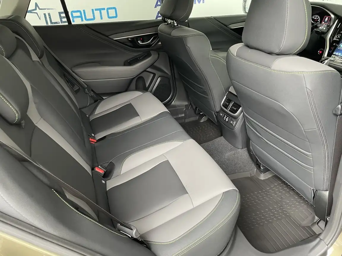 SUBARU OUTBACK