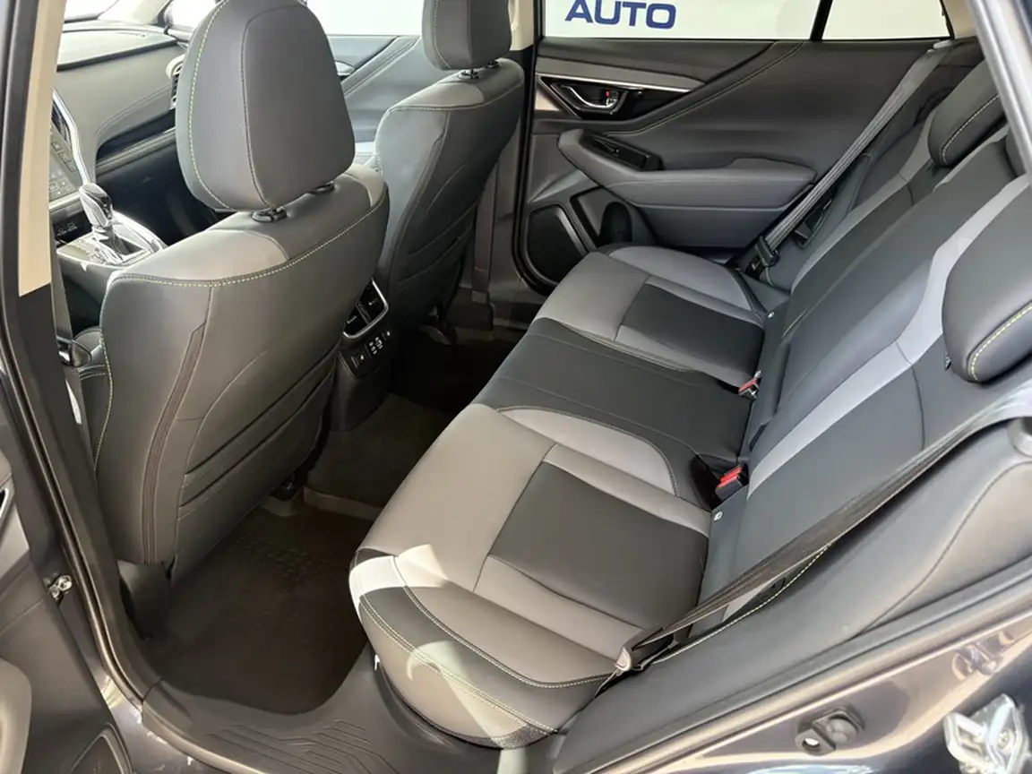 SUBARU OUTBACK