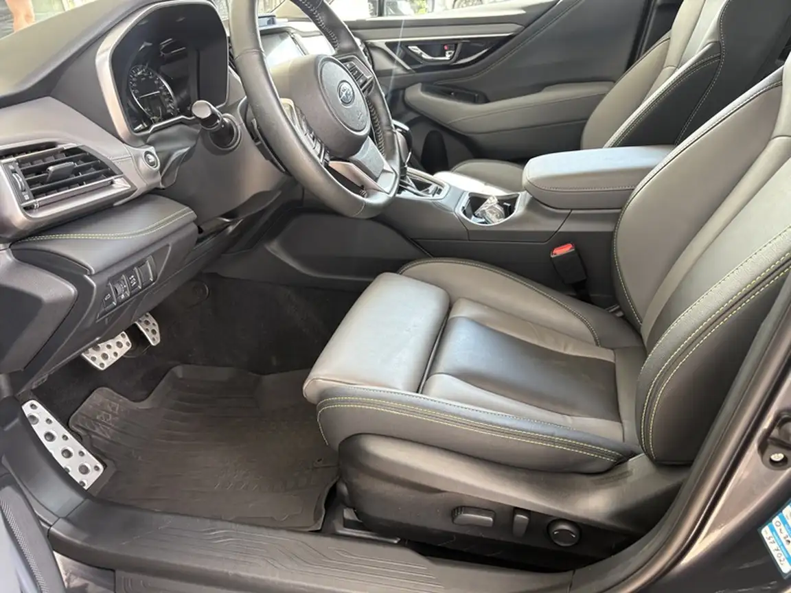 SUBARU OUTBACK
