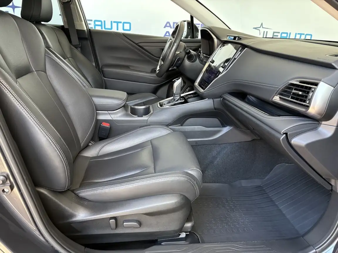 SUBARU OUTBACK