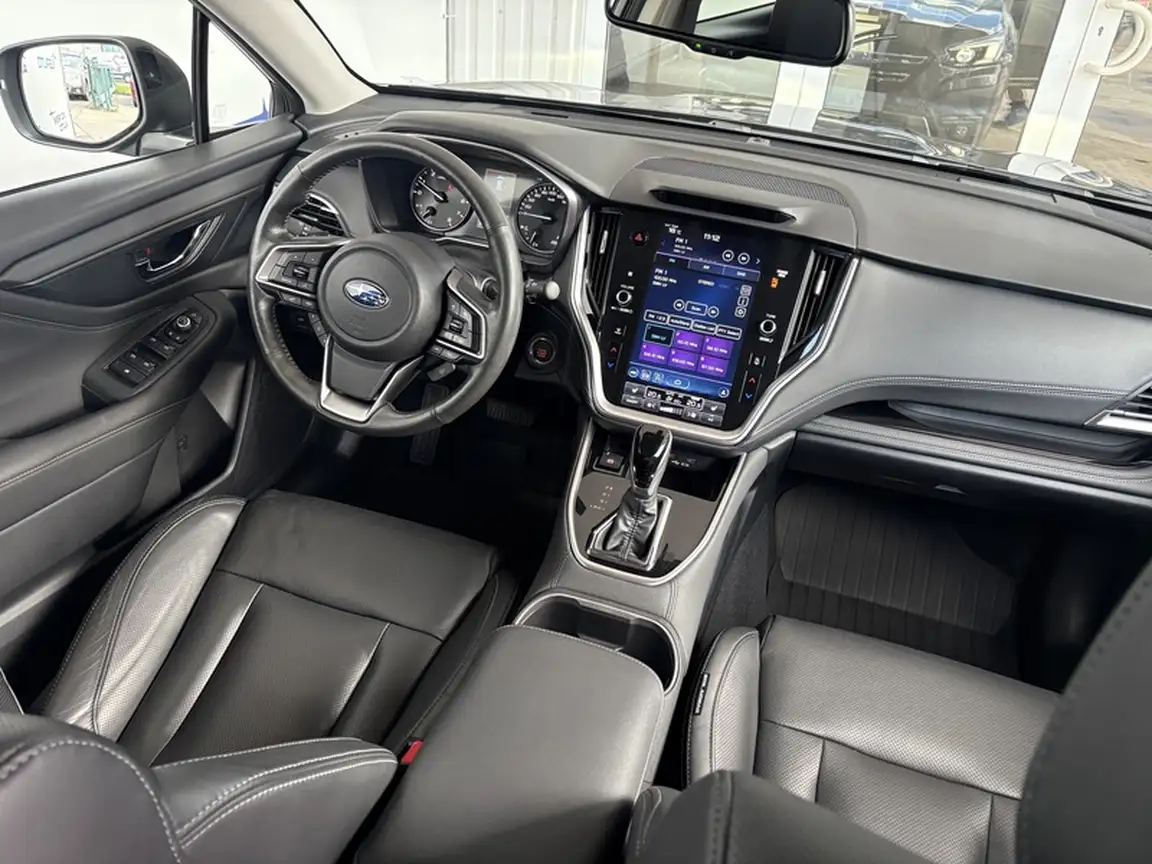 SUBARU OUTBACK