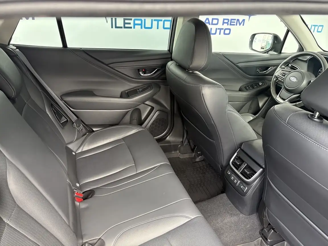 SUBARU OUTBACK
