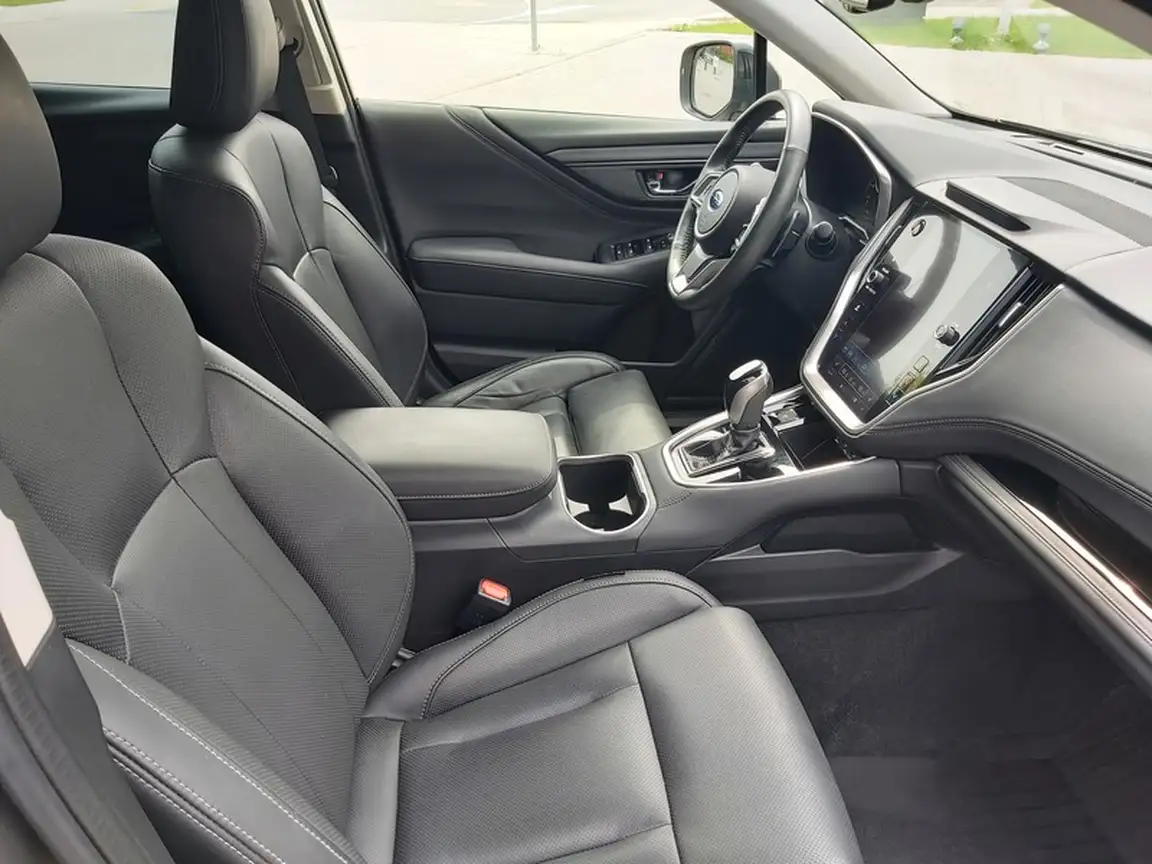 SUBARU OUTBACK