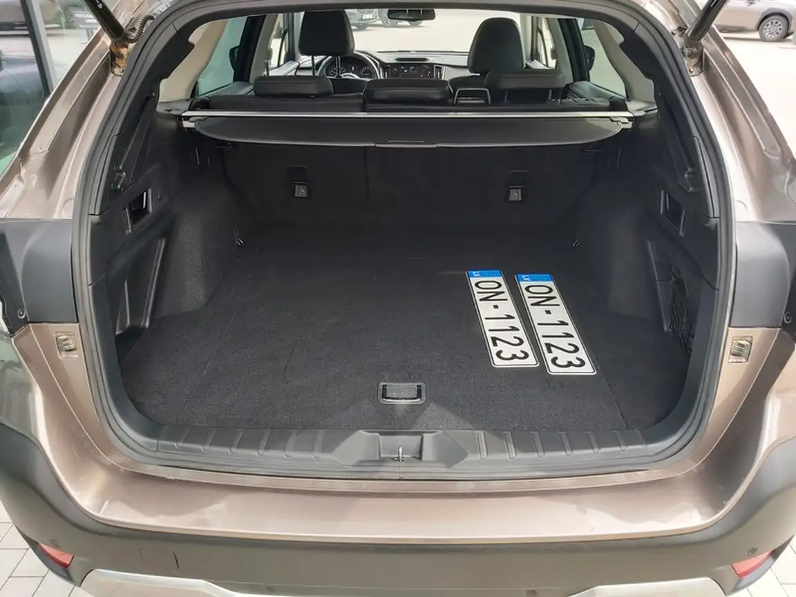 SUBARU OUTBACK