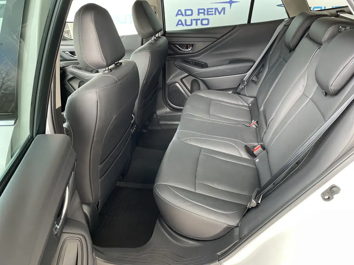 SUBARU OUTBACK