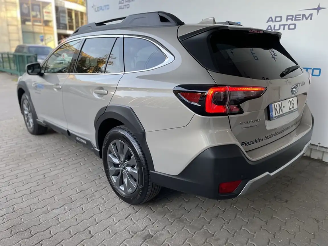 SUBARU OUTBACK