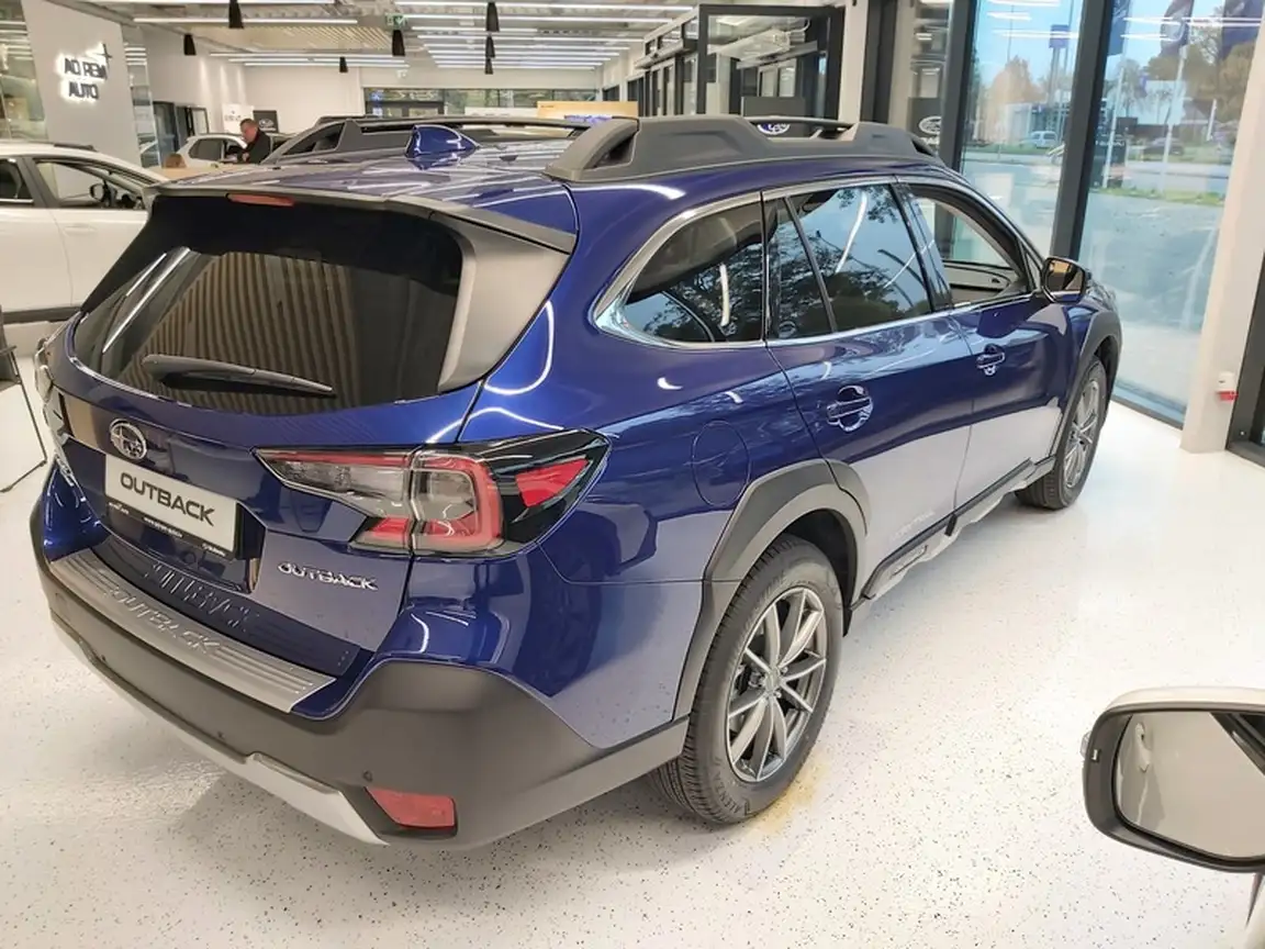 SUBARU OUTBACK