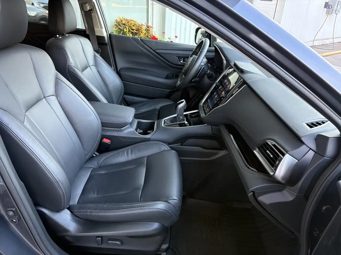 SUBARU OUTBACK