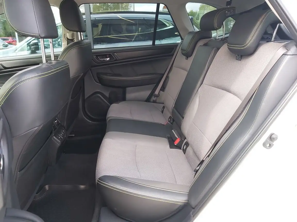 SUBARU OUTBACK