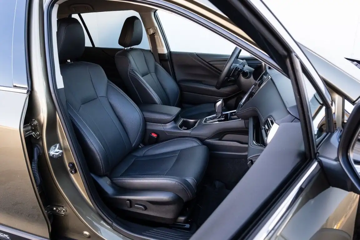 SUBARU OUTBACK