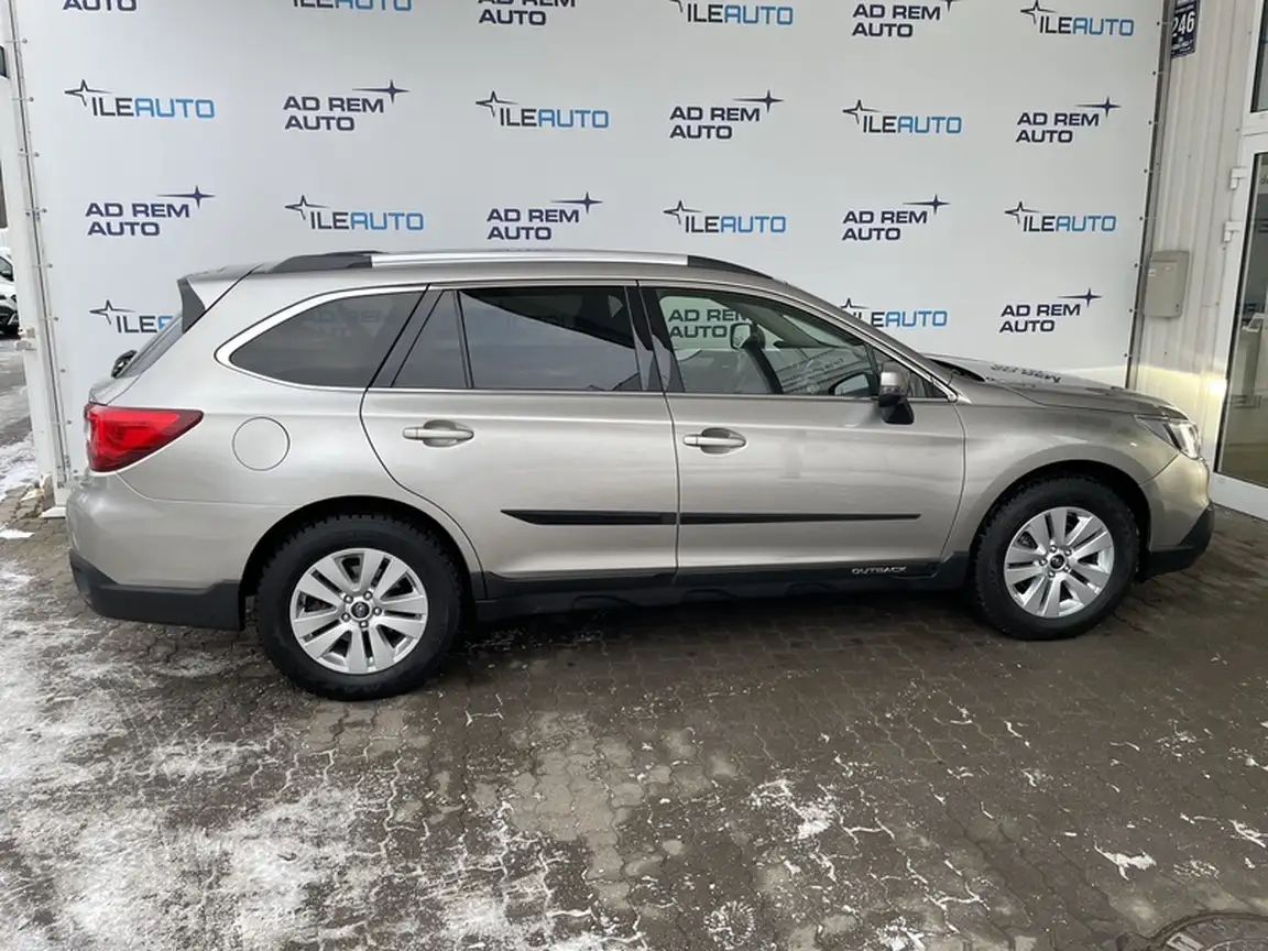 SUBARU OUTBACK