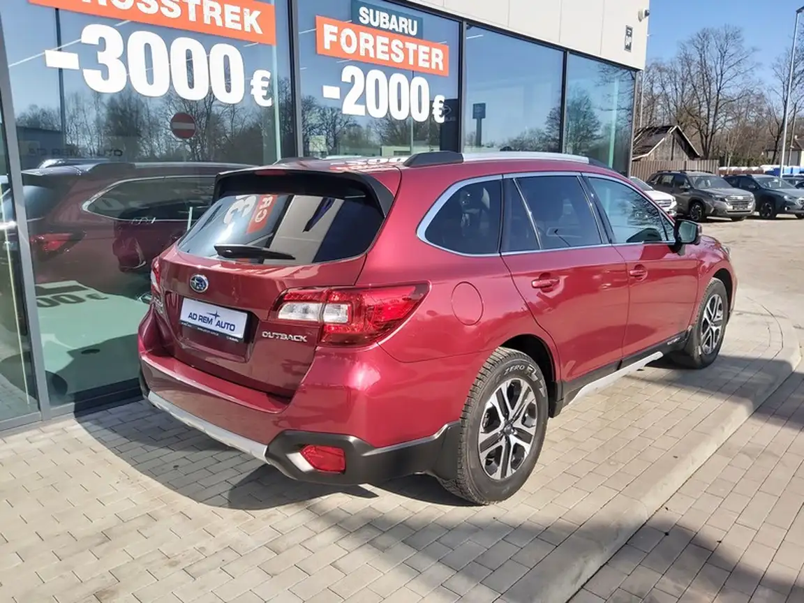 SUBARU OUTBACK