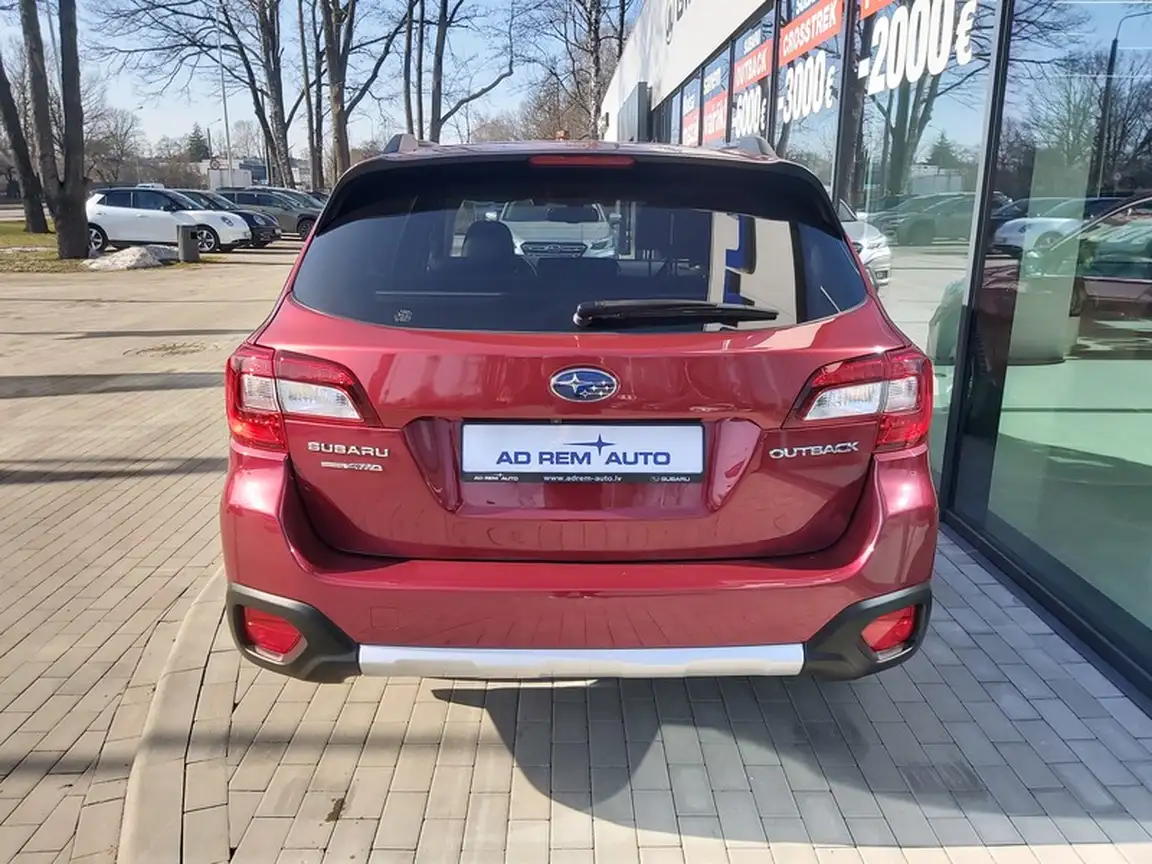 SUBARU OUTBACK