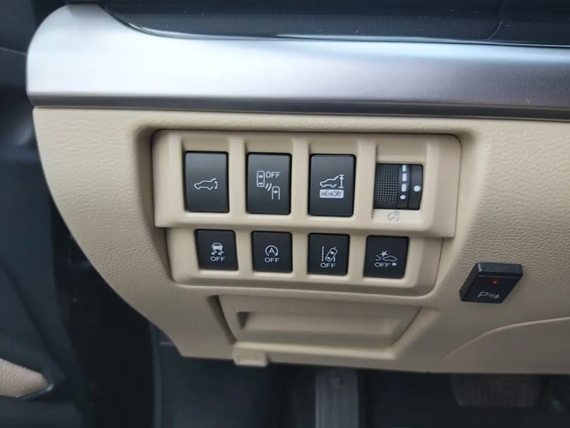 SUBARU OUTBACK