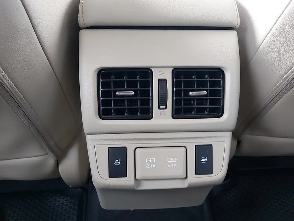 SUBARU OUTBACK