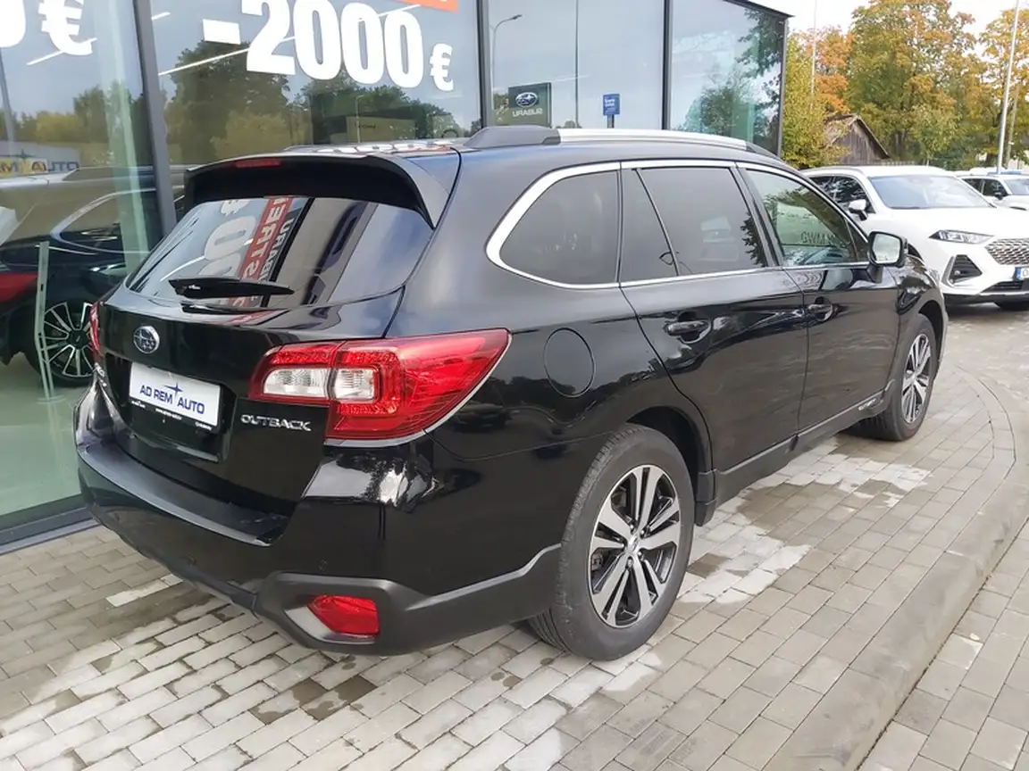 SUBARU OUTBACK